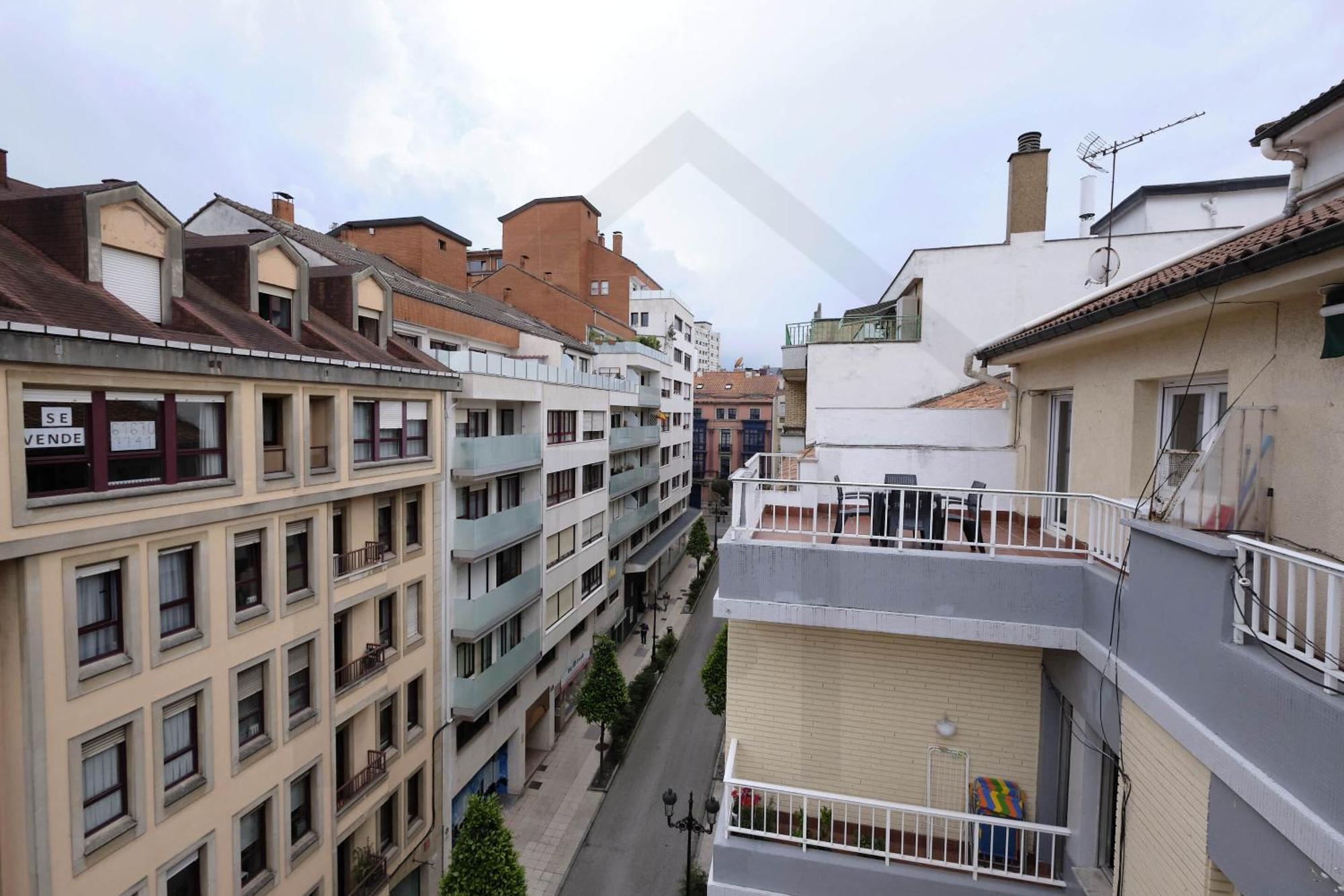 Atico Quintana I - Con Terraza, Vistas A La Ciudad, En El Centro, Con Wifi Y Garaje Leilighet Oviedo Eksteriør bilde
