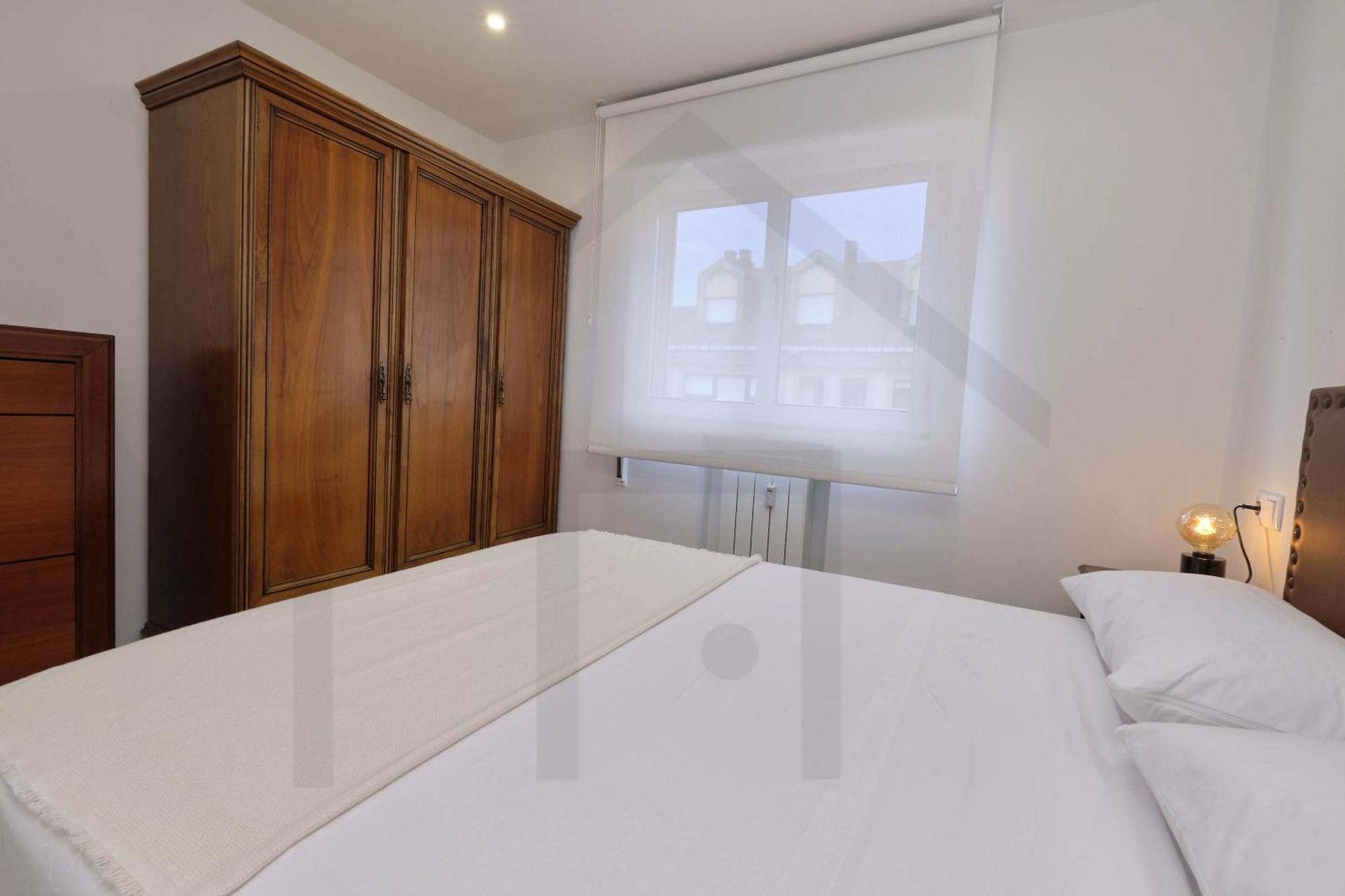 Atico Quintana I - Con Terraza, Vistas A La Ciudad, En El Centro, Con Wifi Y Garaje Leilighet Oviedo Eksteriør bilde